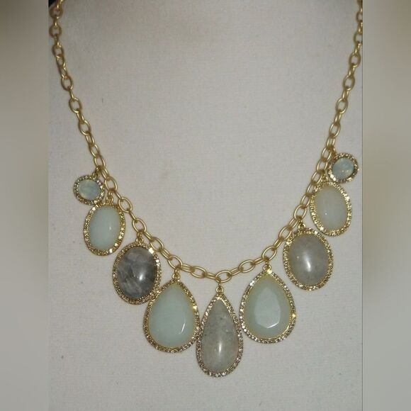 ANN TAYLOR LOFT PAVE MINT STONE STATEMENT NECKLACE NWT NOS - Picture 2 of 4